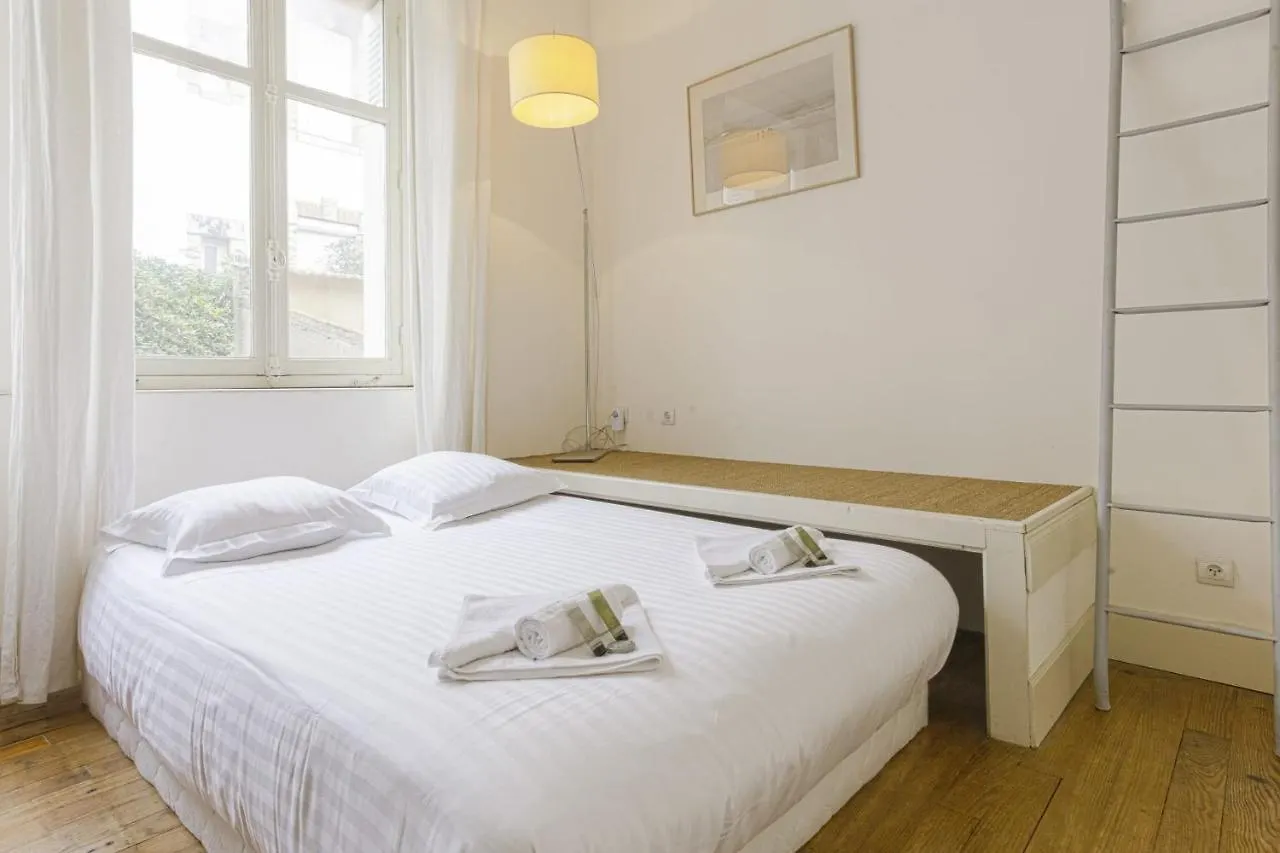 Apartment Appartement Gardague - 2 Etoiles - Welkeys Biarritz